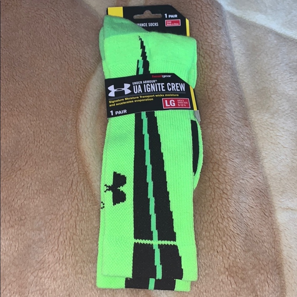UnderArmour crew socks